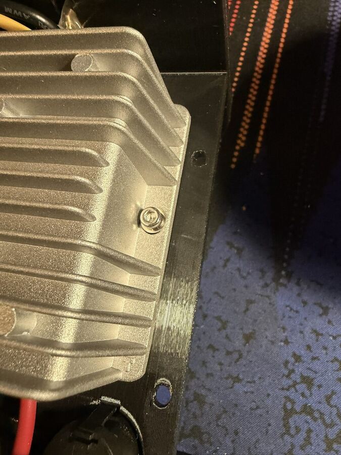 TOBSUN converter mounted to the Body bosses
