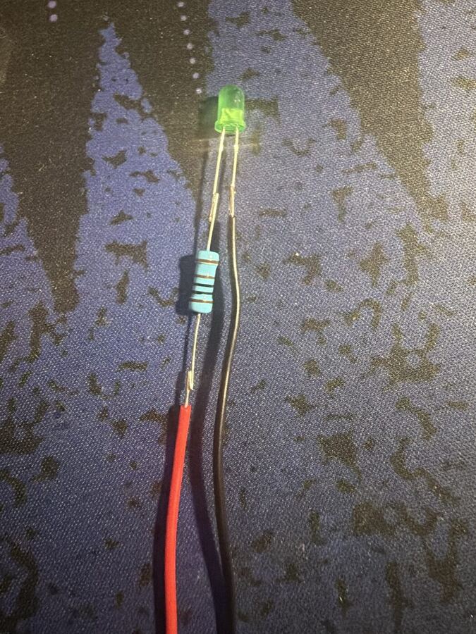 LED1 with R1 in series, before heat-shrinking